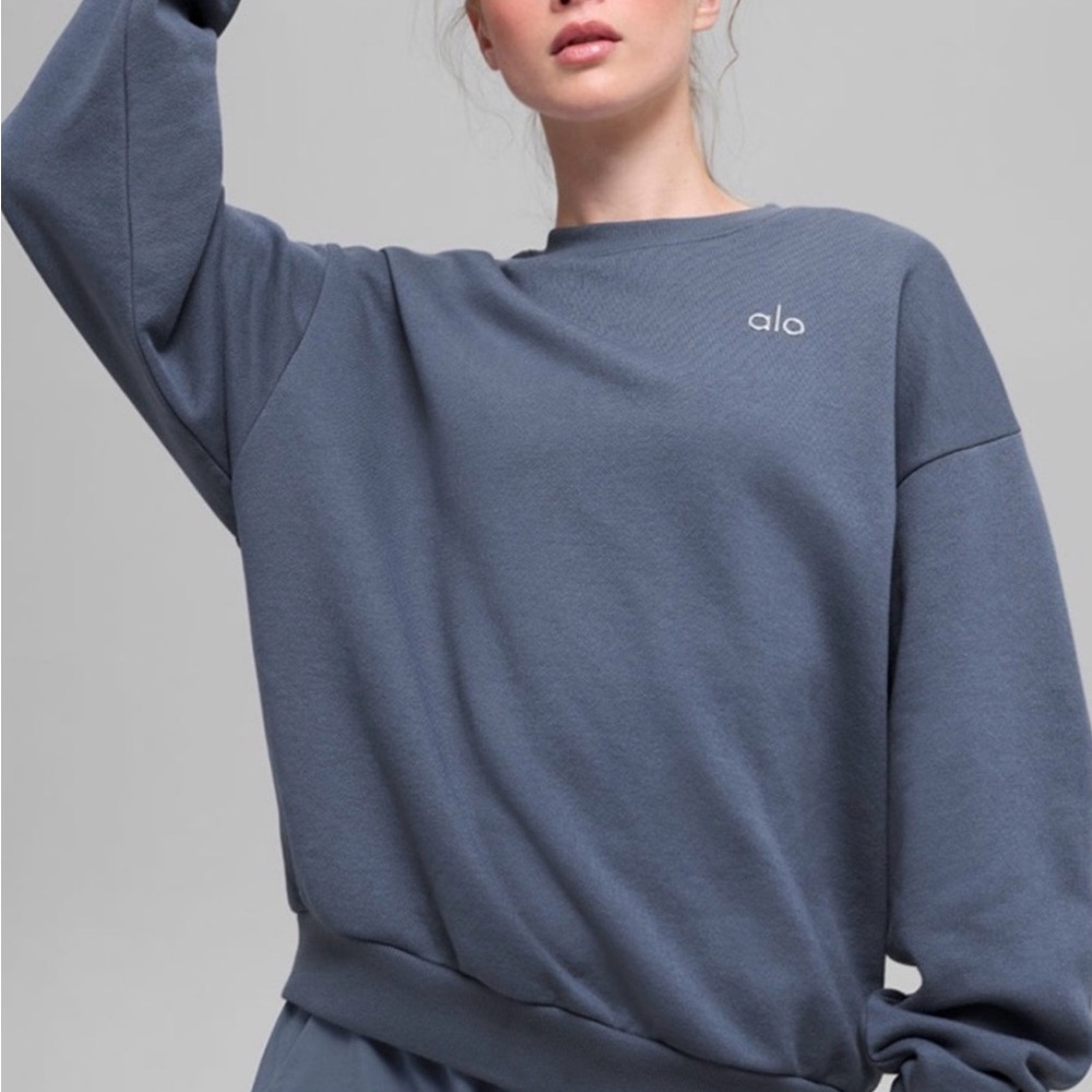 ALO Yoga Crewneck Sweatshirt in Slate